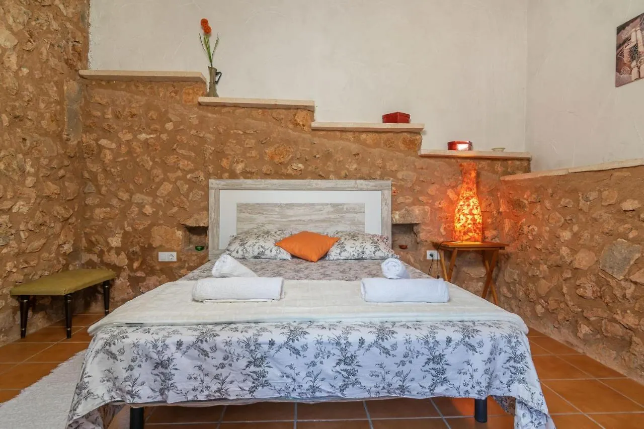 Lo Den Creus Villa Campos